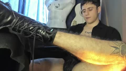 Snapshot of antonnello_ chatting on September 2025 05:46:02 PM antonnello_ online show from September 2025 05:46:02 PM