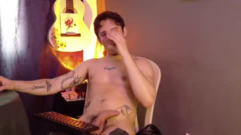 Snapshot of antonnello_ chatting on March 2026 06:47:01 PM antonnello_ online show from March 2026 06:47:01 PM