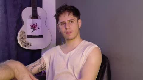 Snapshot of antonnello_ chatting on March 2026 04:22:01 PM antonnello_ online show from March 2026 04:22:01 PM