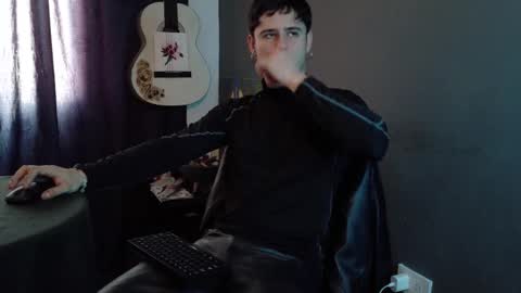 Snapshot of antonnello_ chatting on March 2026 07:14:02 PM antonnello_ online show from March 2026 07:14:02 PM