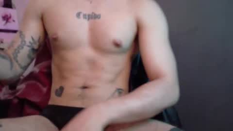 Snapshot of antonnello_ chatting on April 2026 07:00:01 PM antonnello_ online show from April 2026 07:00:01 PM