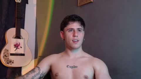 Snapshot of antonnello_ chatting on April 2026 10:51:02 PM antonnello_ online show from April 2026 10:51:02 PM