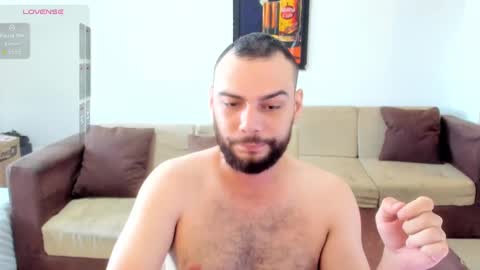 Juan Camilo online show from September 2025 03:38:01 PM