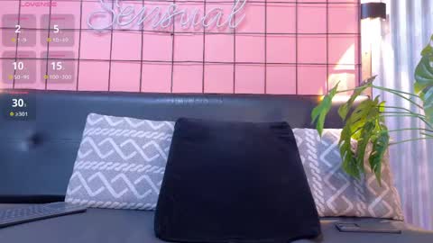 Snapshot of antony_bigdick_ chatting on April 2026 07:22:01 PM Juan Camilo online show from April 2026 07:22:01 PM