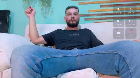 Snapshot of antony_bigdick_ chatting on May 2026 07:22:01 PM Juan Camilo online show from May 2026 07:22:01 PM