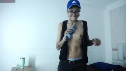 Snapshot of antony_d_ossa chatting on June 2026 08:33:02 PM antony_d_ossa online show from June 2026 08:33:02 PM