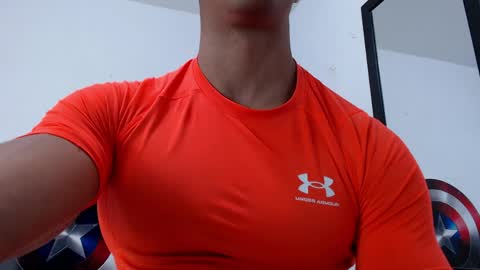 Instagram miguelangel1802  online show from April 2026 08:28:02 PM