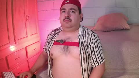 Snapshot of anuarfox chatting on April 2026 11:51:02 AM AnuarFox online show from April 2026 11:51:02 AM