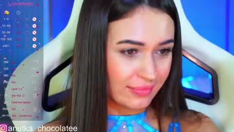 Snapshot of anutka_chocolate chatting on December 2025 09:13:02 AM Anna online show from December 2025 09:13:02 AM