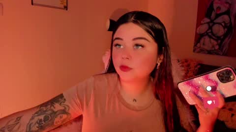   Independent model  online show from December 2024 11:14:01 PM