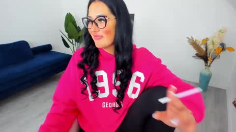 Snapshot of anya_evy chatting on March 2026 05:12:02 AM Anya online show from March 2026 05:12:02 AM