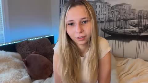 Snapshot of anyaa777 chatting on December 2025 04:47:02 PM Anya online show from December 2025 04:47:02 PM