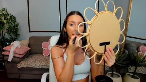 Snapshot of anyarayne chatting on April 2026 11:52:02 AM Anya online show from April 2026 11:52:02 AM