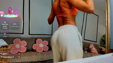 Snapshot of anyarayne chatting on April 2026 03:02:02 PM Anya online show from April 2026 03:02:02 PM