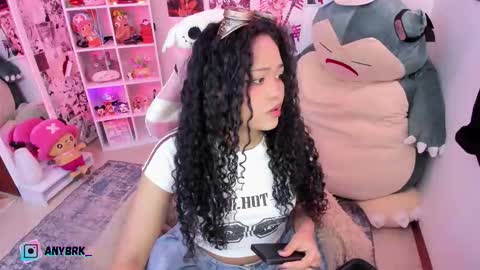 Any online show from December 2025 04:17:02 AM