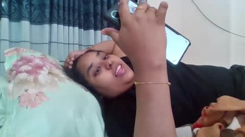 anydanyg online show from October 2025 11:53:02 AM