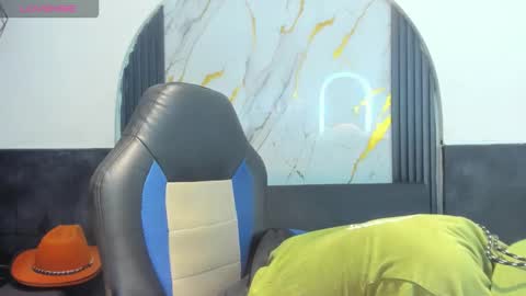 anyelo_sexyhot online show from September 2025 12:05:01 PM