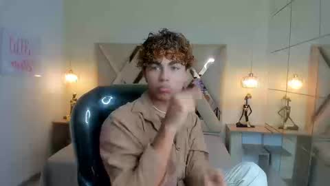 anyelotwink online show from March 2026 08:35:02 PM