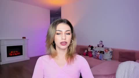 Anysa Smith online show from December 2024 09:44:01 PM