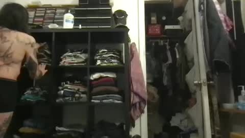 cowboy online show from October 2025 04:55:01 AM