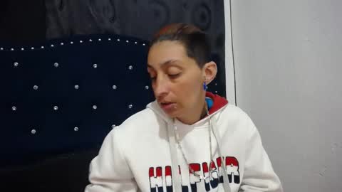 Snapshot of anyu_1306 chatting on December 2024 08:37:02 AM anyu online show from December 2024 08:37:02 AM