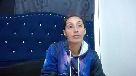 Snapshot of anyu_1306 chatting on December 2024 04:34:02 AM anyu online show from December 2024 04:34:02 AM