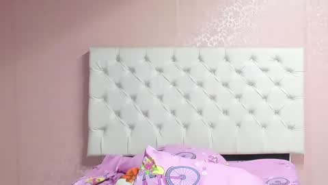 Aome Rainbow online show from February 2025 10:09:02 PM