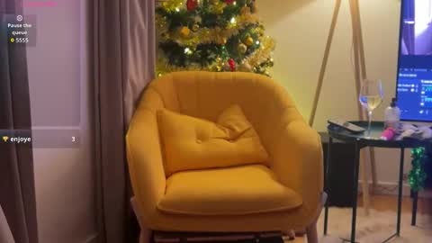 Snapshot of ap_couple chatting on November 2025 02:25:01 AM ap_couple online show from November 2025 02:25:01 AM