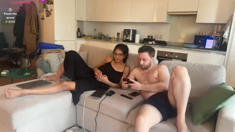 Snapshot of ap_couple chatting on April 2026 01:38:01 PM ap_couple online show from April 2026 01:38:01 PM