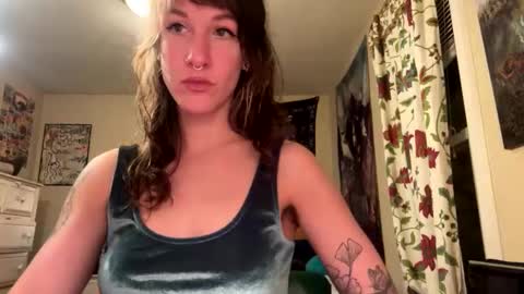 Snapshot of apacherose0 chatting on February 2025 05:25:01 AM ApacheRose online show from February 2025 05:25:01 AM