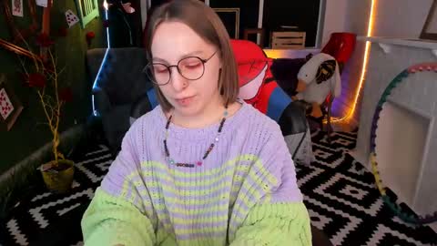 Snapshot of aphexqueen chatting on February 2025 04:11:02 PM APHEX QUEEN online show from February 2025 04:11:02 PM