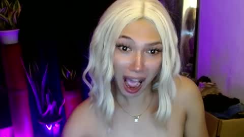 Roman Goddess online show from December 2024 08:09:01 PM