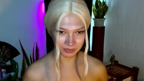 Roman Goddess online show from December 2024 11:46:01 AM