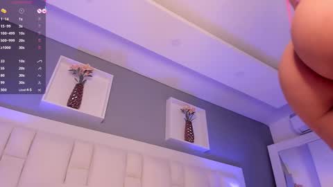 Nat online show from December 2024 12:28:02 AM