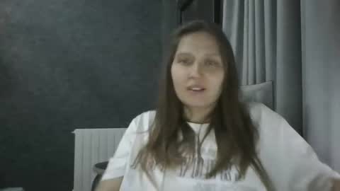 aphrodisiaque_ online show from April 2026 05:40:02 PM