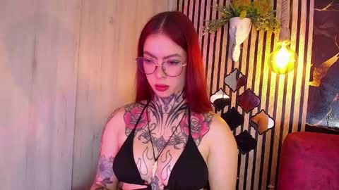 aphrodite__bloom online show from May 2026 09:00:01 PM