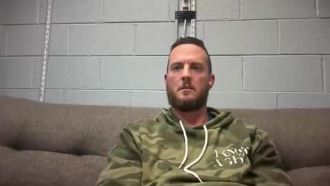 Snapshot of aplacetorest chatting on April 2026 06:52:02 PM aplacetorest online show from April 2026 06:52:02 PM