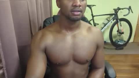 apollodarkmn online show from November 2025 08:20:02 PM