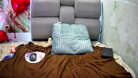 Apolo online show from February 2025 07:19:02 PM