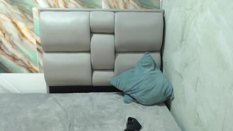 Apolo online show from September 2025 06:45:01 PM