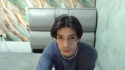 Apolo online show from October 2025 09:03:02 PM