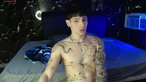 Snapshot of apolo01_ chatting on April 2026 08:29:02 PM Apolo online show from April 2026 08:29:02 PM