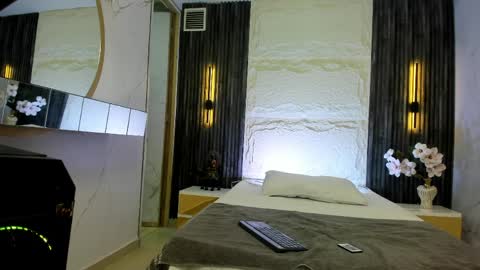   online show from April 2026 02:53:02 AM