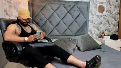 Apolo online show from October 2025 12:30:02 AM