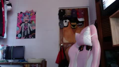 Andres online show from April 2026 09:23:01 PM