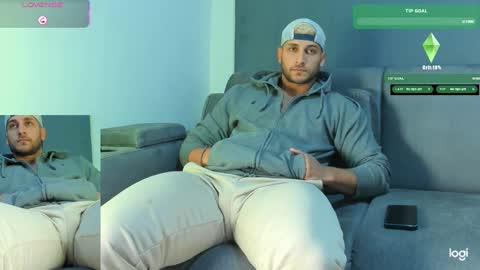 Snapshot of apolo_strange chatting on October 2025 09:01:01 PM apolo_strange online show from October 2025 09:01:01 PM