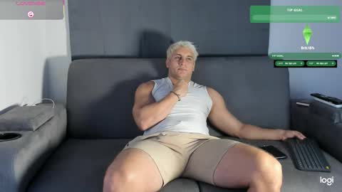 apolo_strange online show from November 2025 09:36:02 PM