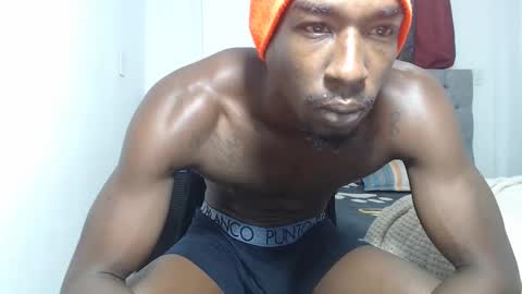 apoloblackbig online show from December 2025 01:51:01 PM