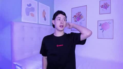 Apolo twink online show from January 2026 07:50:02 PM