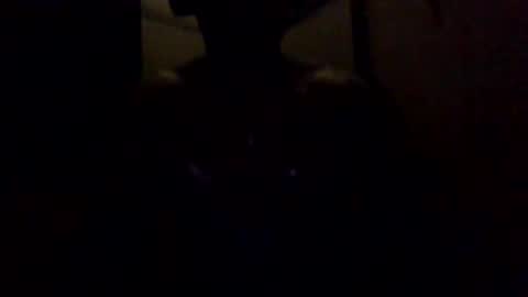 apolosimanu38 online show from March 2026 12:00:02 PM